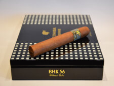 xì gà behike 56